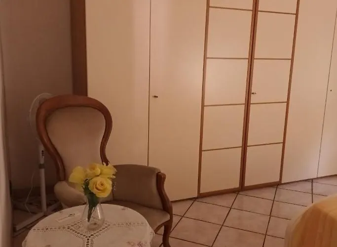 Casa I Girasoli アパート